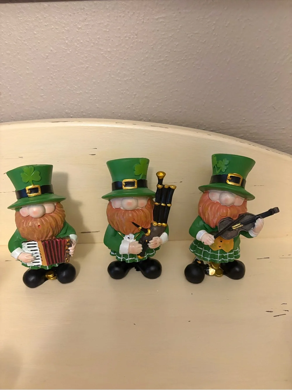 Multi Holiday Tier Tray Decor